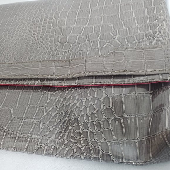 Vince Camuto Promo strapless Clutch Handbag. Gray alligator print NWT - Picture 4 of 15